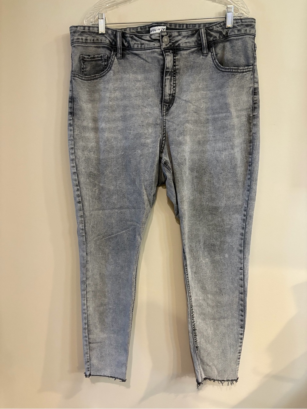 Ava & Viv Gray Washed Skinny Jeans